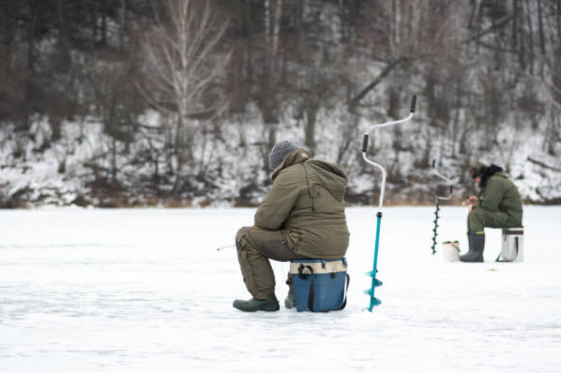 Екіпірування для зимової риболовлі що взяти з собою